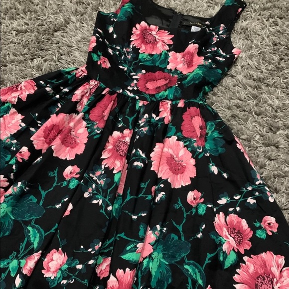 SOLD pinup couture dress - Picture 3 of 4